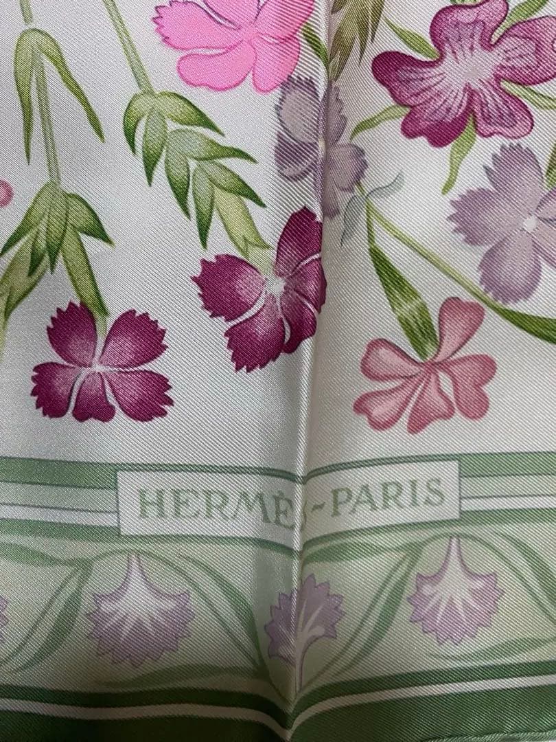 し*送様 エルメス　カレ90 野生のカーネーション(実家保管品)