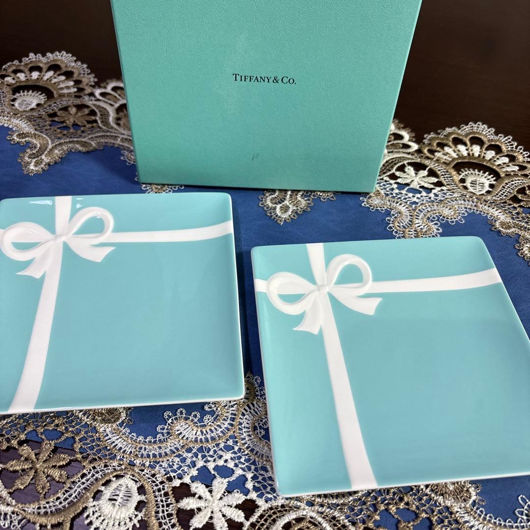 ティファニー　ブルーボックス　スクエア　デザートプレートセット