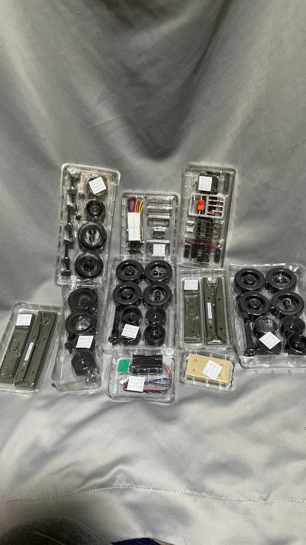 アシェット1/16 73式トレーラー(74式戦車をつくる延長分）111～160号