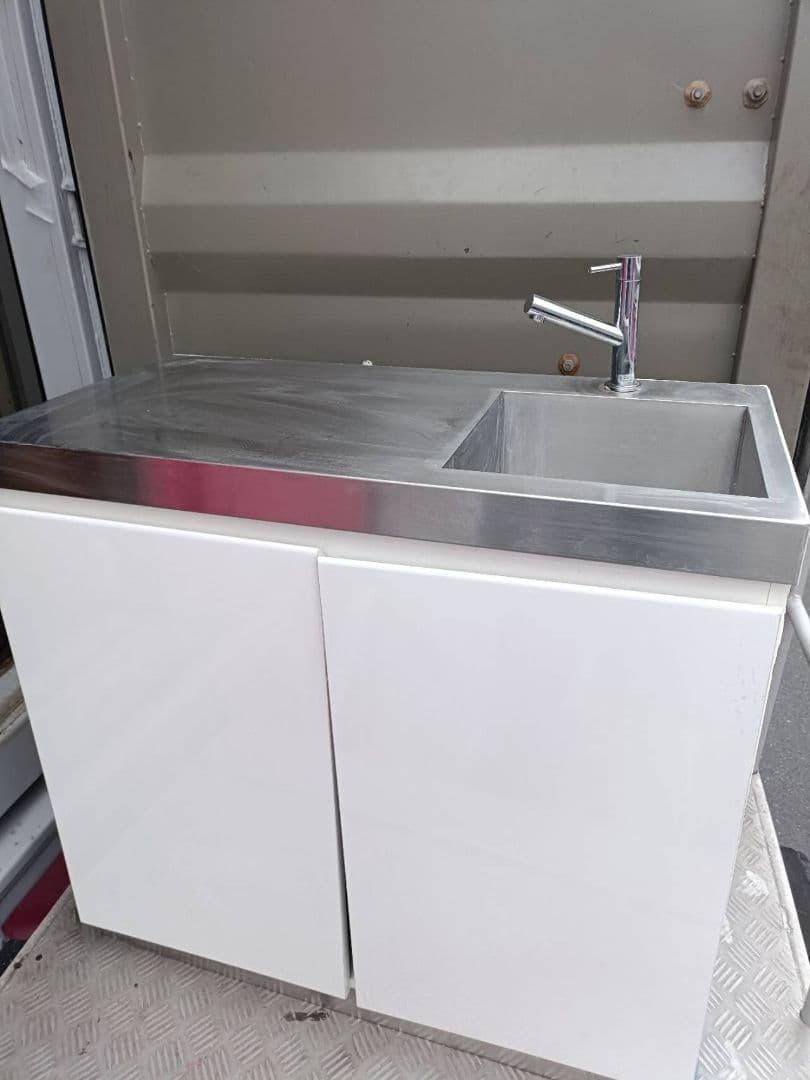 ステンレススチールキッチンカウンター　コトーネコンパクトキッチン