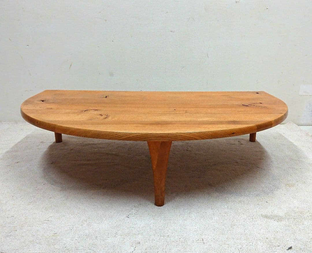 飛彈産業 キツツキ 森のことば 半円形 リビングテーブル 19万円