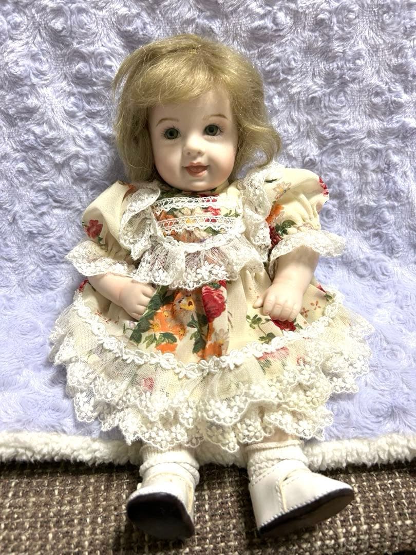 ミワドール　シュガーベイビーA 三輪輝子　ビスクドール