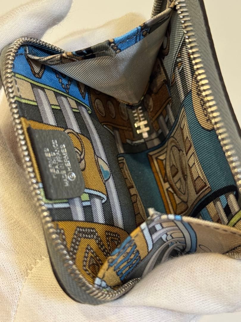 ほぼ未使用 W刻印 HERMES アザップ ミニ シルクイン ケース