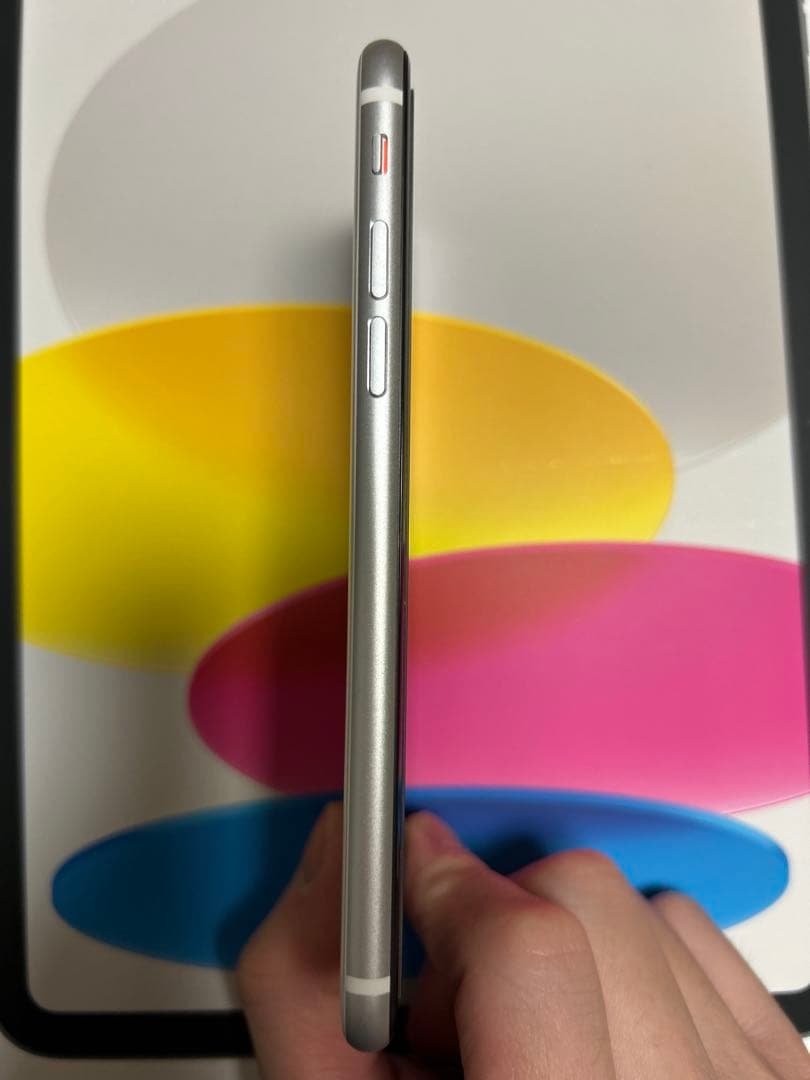 Apple iPhone SE2 ホワイト 本体