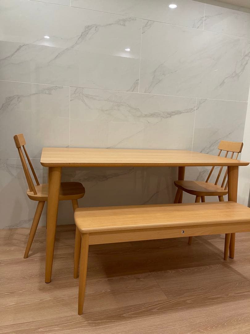 飛騨産業◆保証書あり◆傷あり◆ダイニングテーブル 135cm