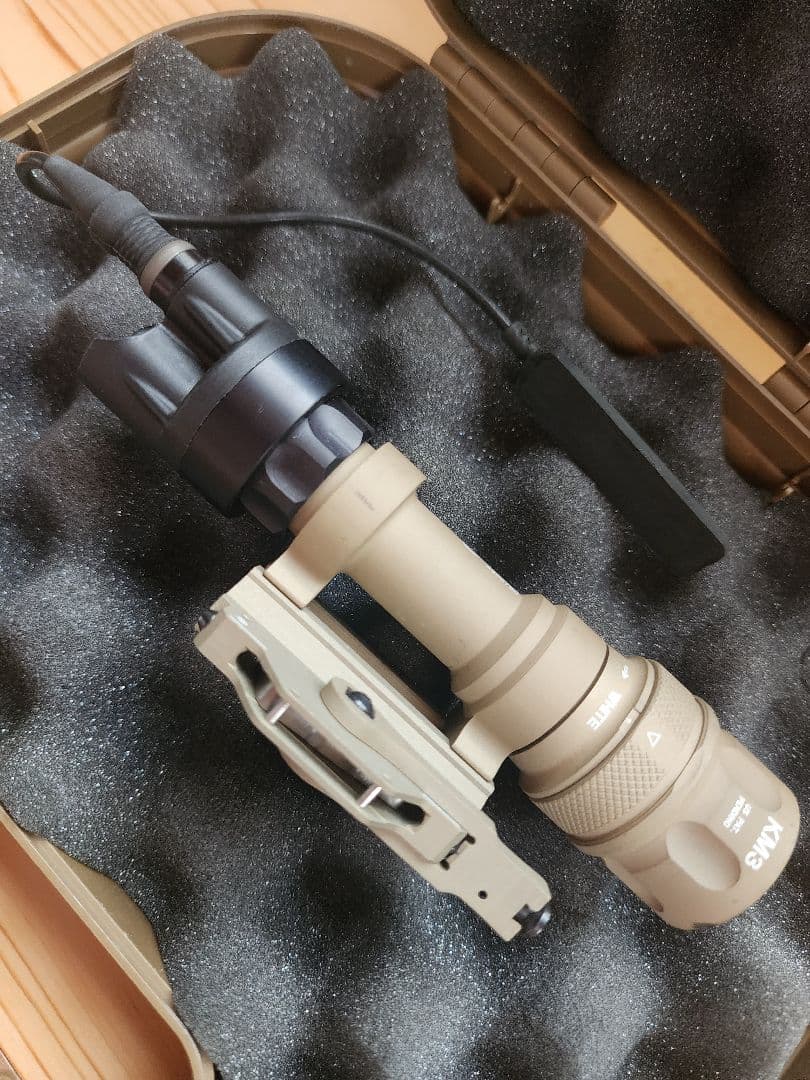 SUREFIRE KM3 実物