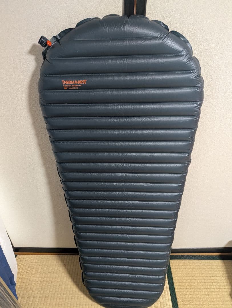 アウトドア寝具 THERMAREST NEO AIR UBERLITE S