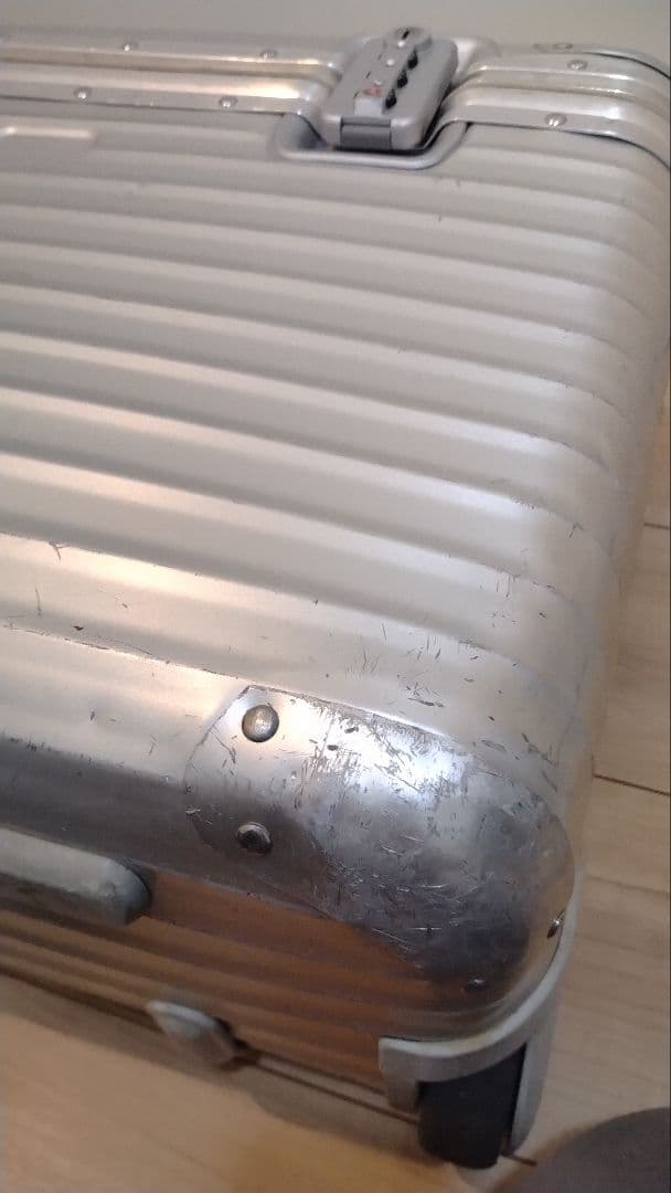 RIMOWA リモワ パイロットトロリー　TOPAS アルミ