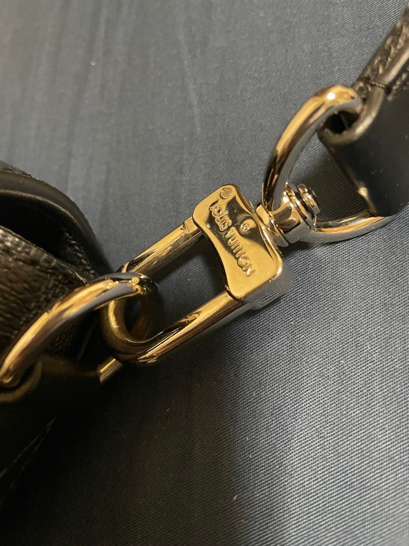 LOUIS VUITTON メッセンジャーバッグ ブラック