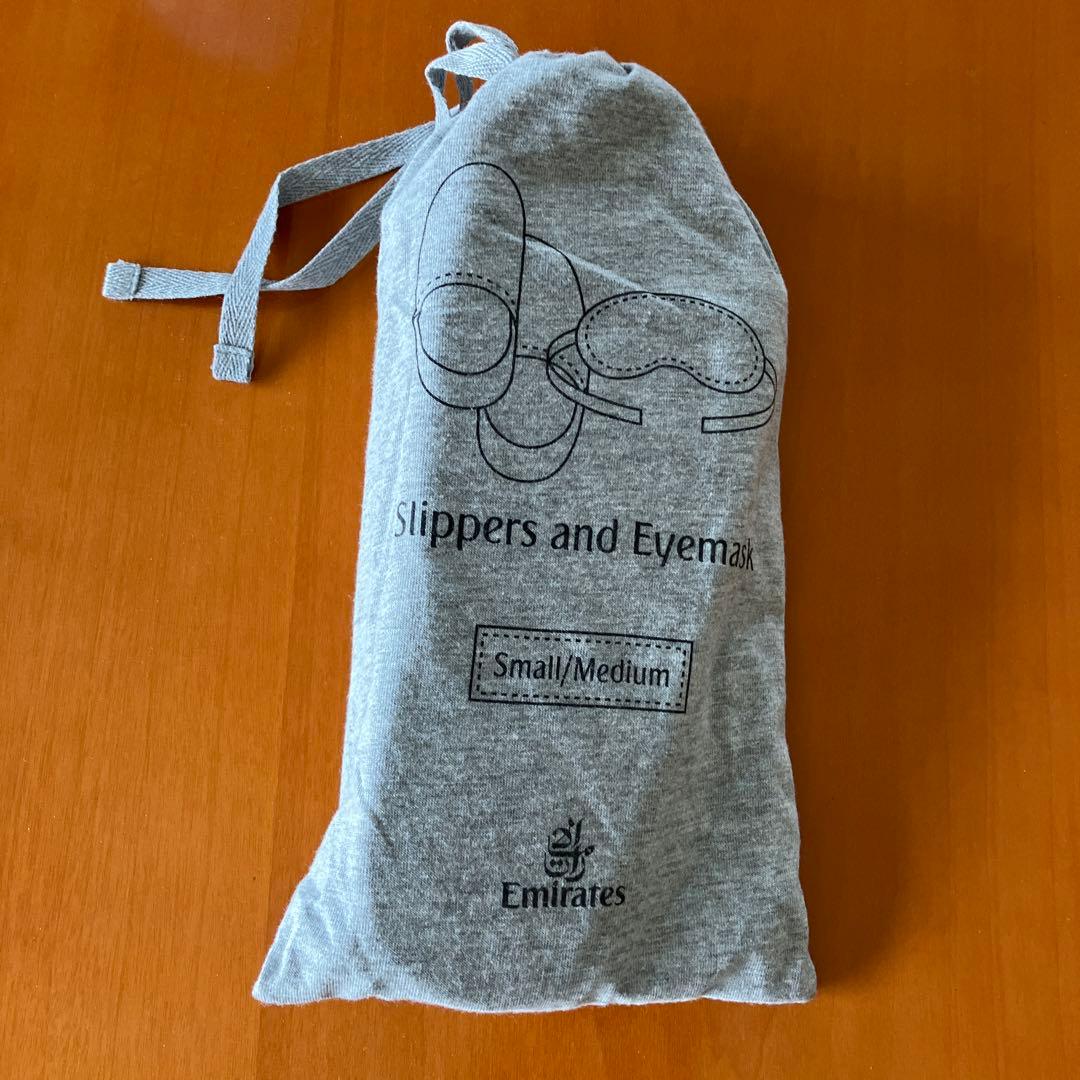 エミレーツ　ファーストクラス　アメニティ