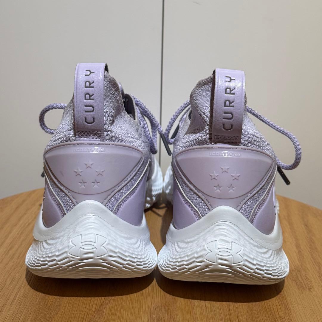 ⭐︎超希少⭐︎美品⭐︎仮金額　アンダーアーマー カリーフロー　バッシュ　紫27.5cm