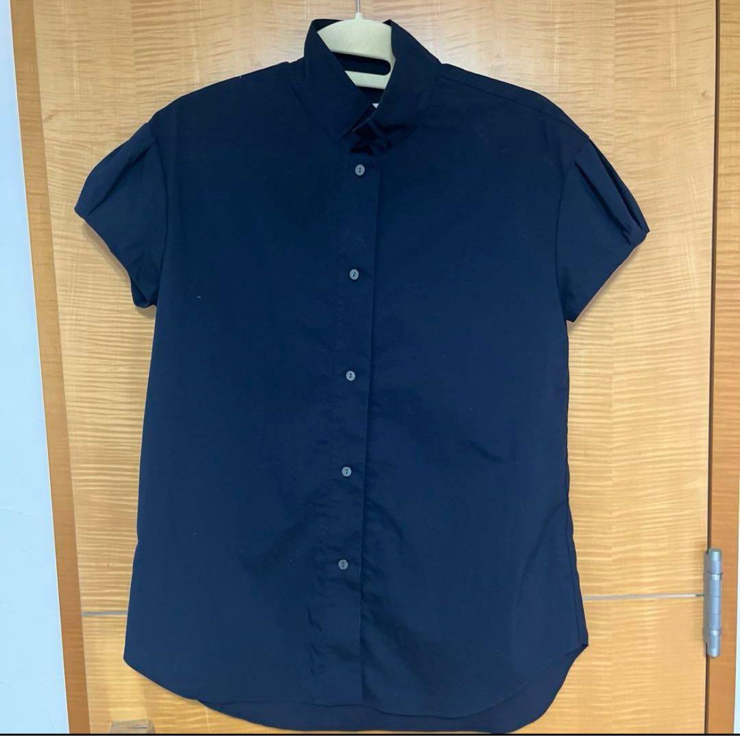 【美品】cccmalie シーマリー キャップスリーブ 半袖 ブラウス Navy