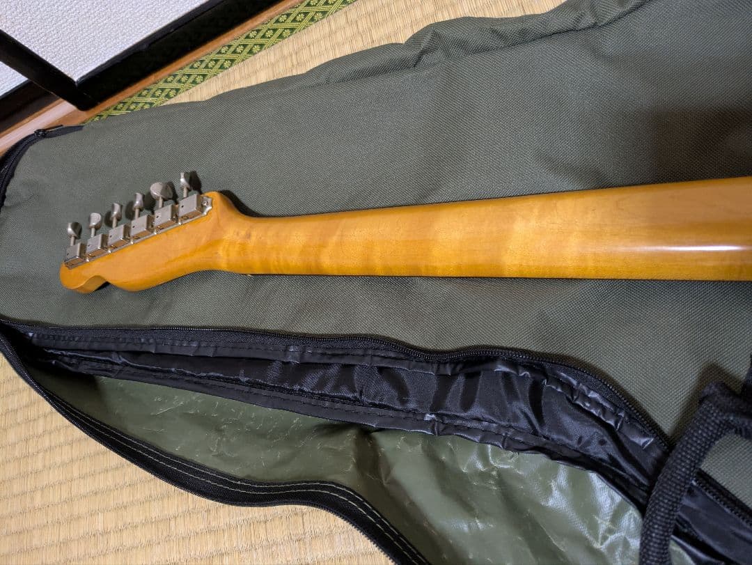 Fender japan tlc62-70 85-86 aシリアル