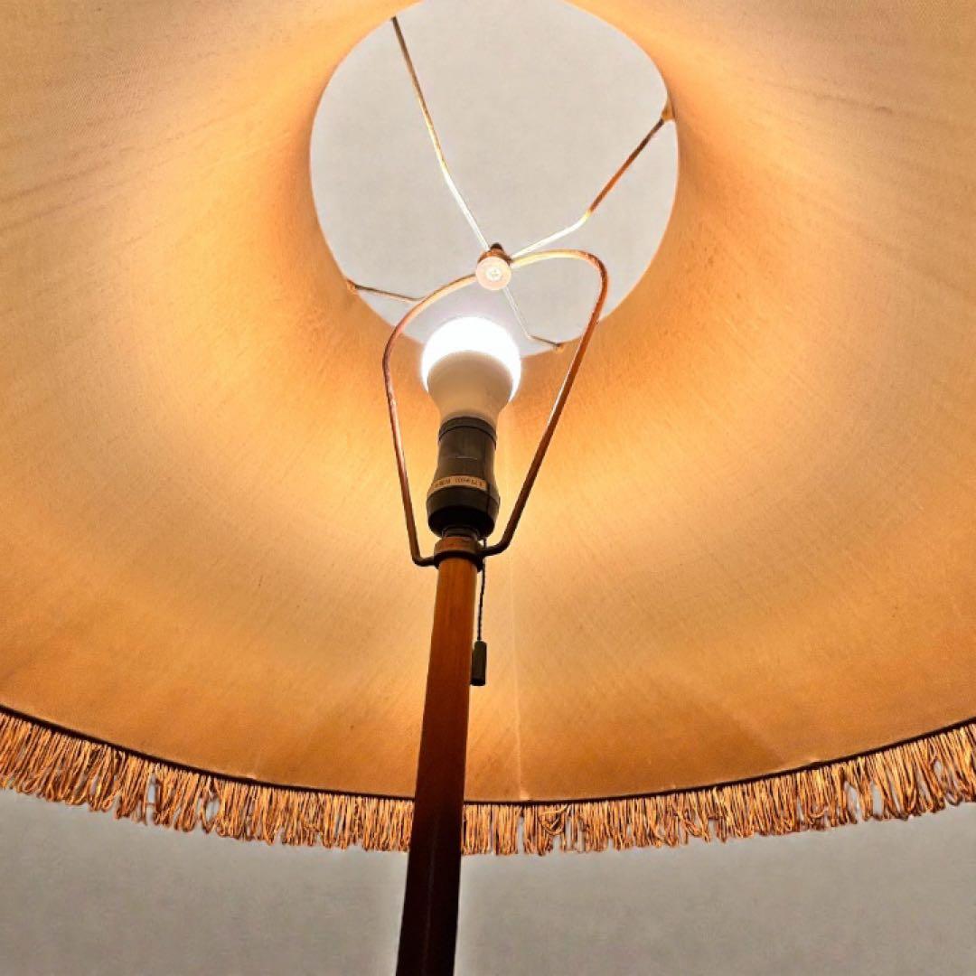 木製フロアランプ 布シェード 高さ160cm 大型照明 アンティーク　レトロ