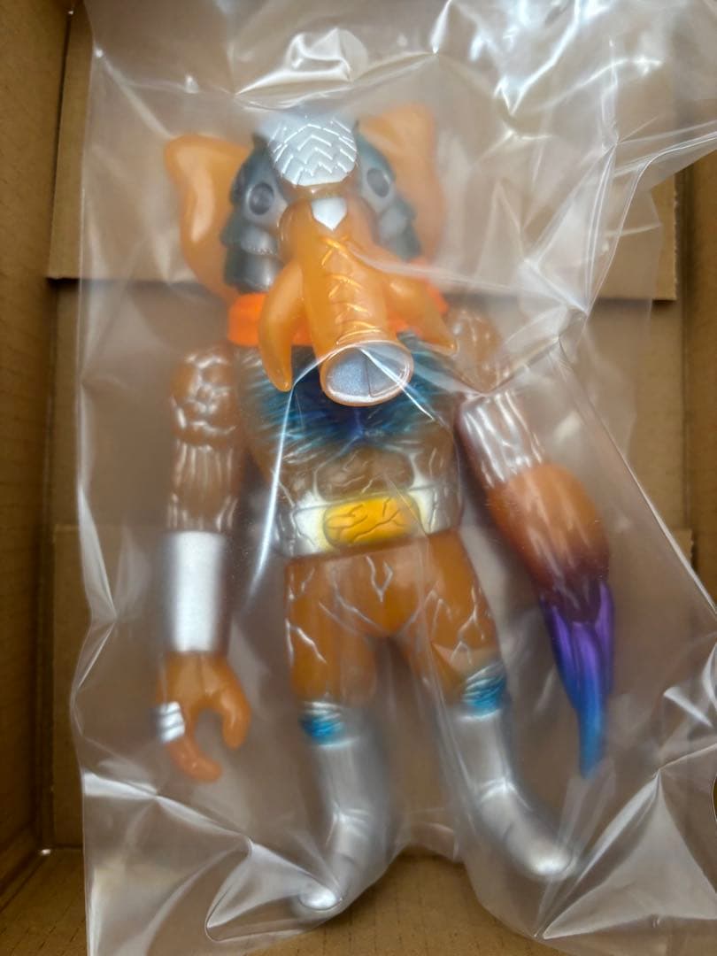 エレマックス neo one ソフビ リアルヘッド 真頭玩具 ゴッコ堂