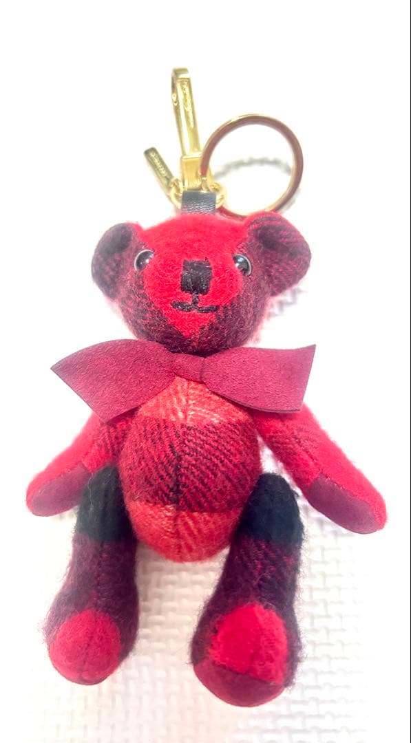 Burberry クマ型キーホルダー 赤黒チェック