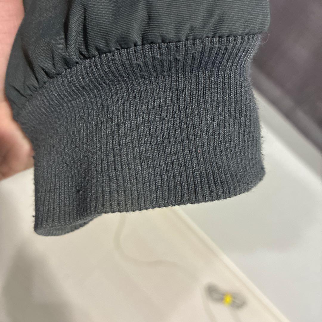 patagonia グレー ジップアップアウター