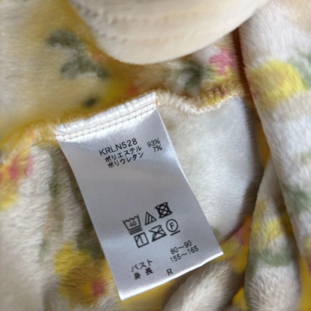 キッドブルー　パジャマ　ルームウェア　セットアップ　ストレッチ　花柄　肌触り◎