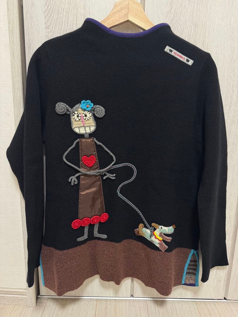 アルベロベロ　OLLEBOREBLA 動物刺繍 長袖セーター