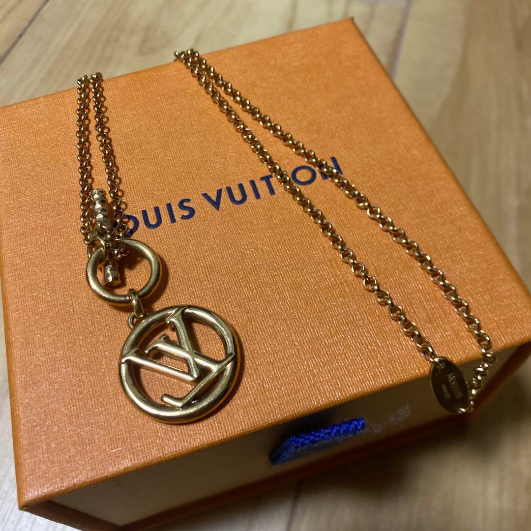 LOUIS VUITTON ネックレス