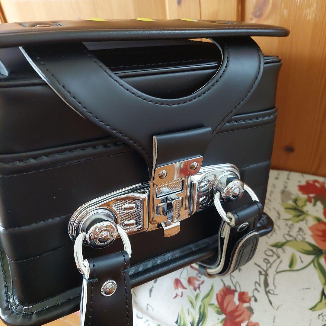 新品.牛皮ランドセル/黒.レインカバー＆交通安全ピカピカフィットちゃん