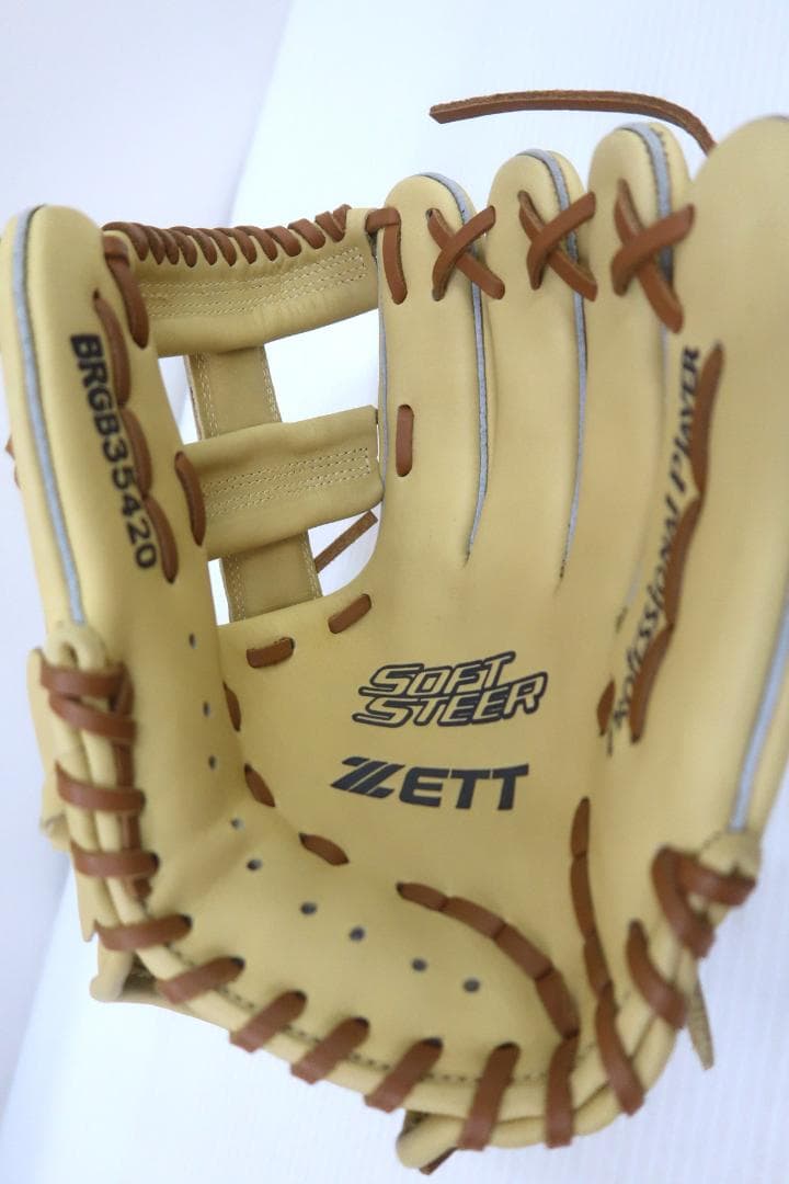 美品 ZETT 軟式グローブ ステアシリーズ オールラウンド用 右投げ用【G】.
