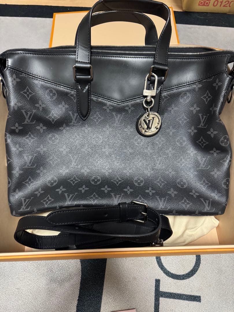 ルイ・ヴィトン ブラック トートバッグ