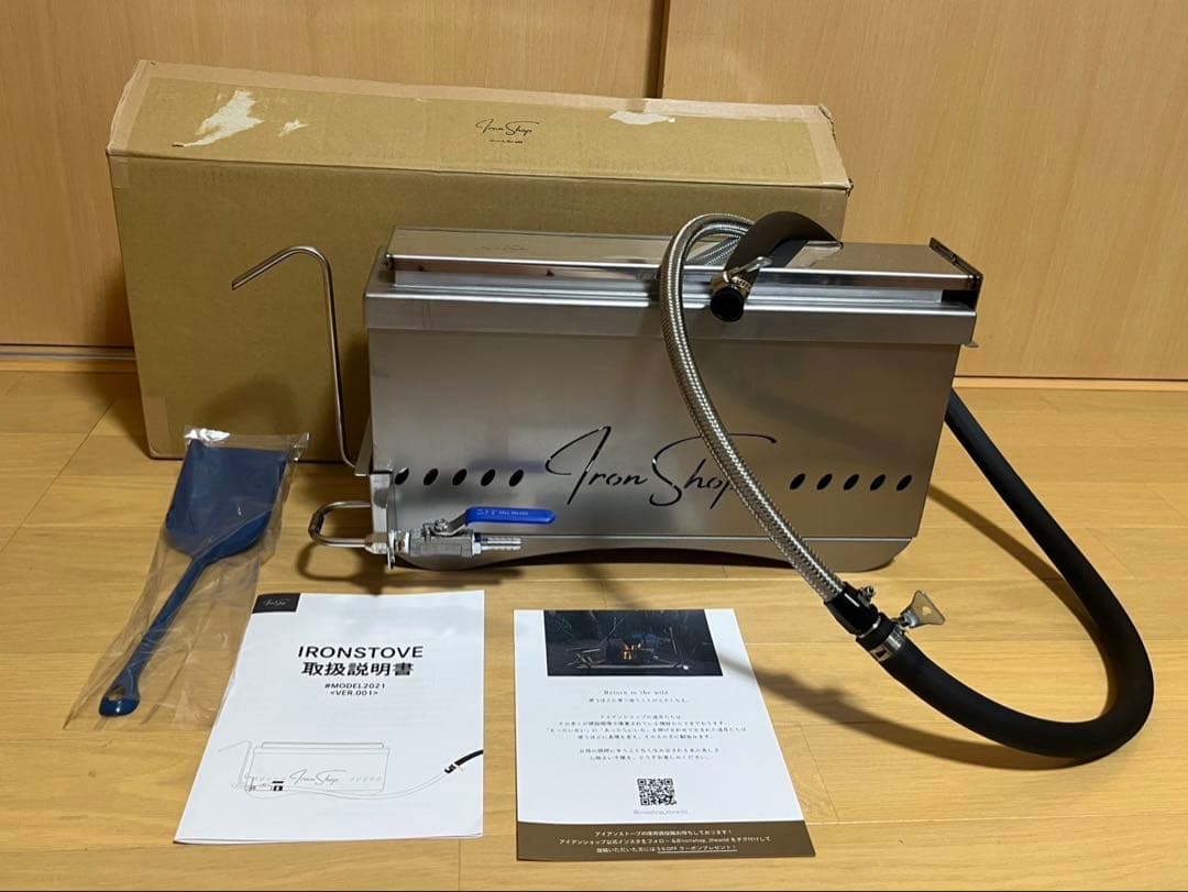 ironshop アイアンストーブ　2次燃焼焚き火台　お湯の出る焚き火台