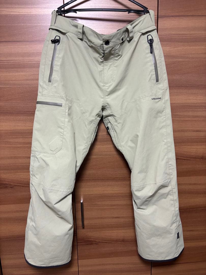 VOLCOM GORE-TEX スノーボードパンツ Mサイズ
