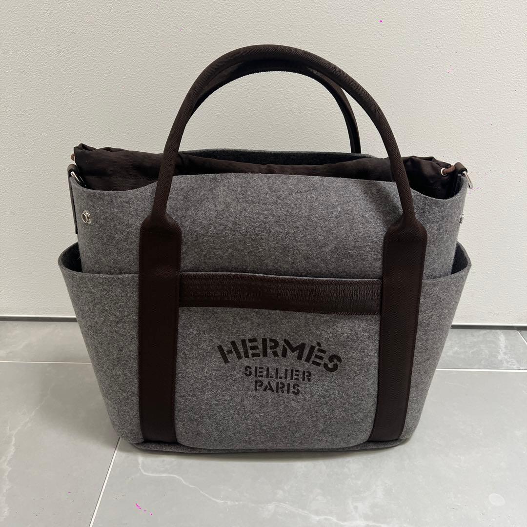 HERMÈS グレー トートバッグ