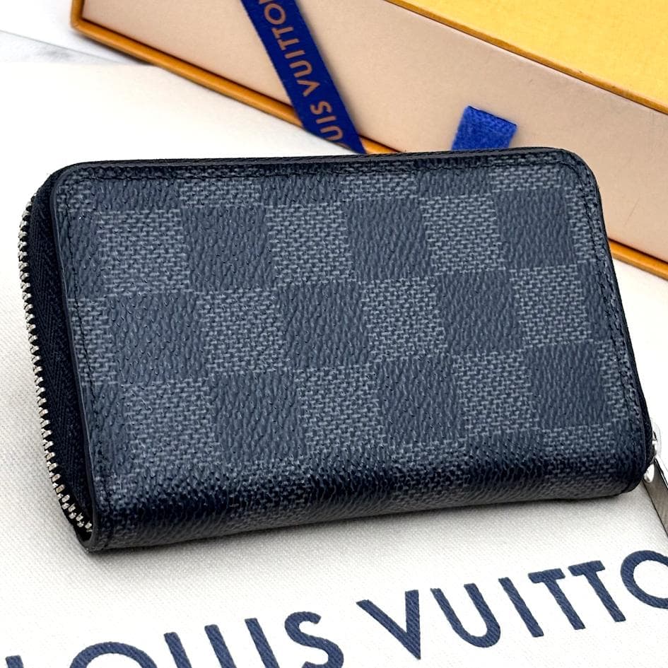 【極美品】ルイヴィトン　ダミエグラフィット　ジッピーパース