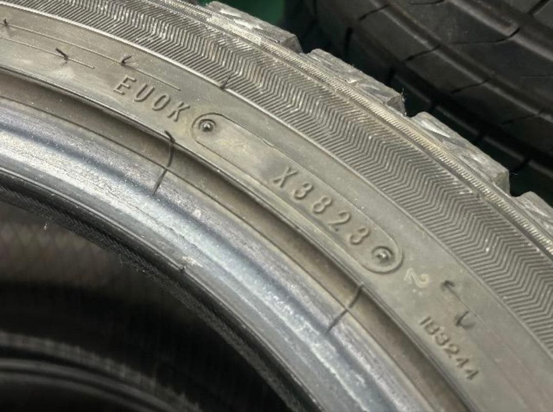 0092432)国産中古スタッドレスタイヤ4本セットダンロップ215/45R17