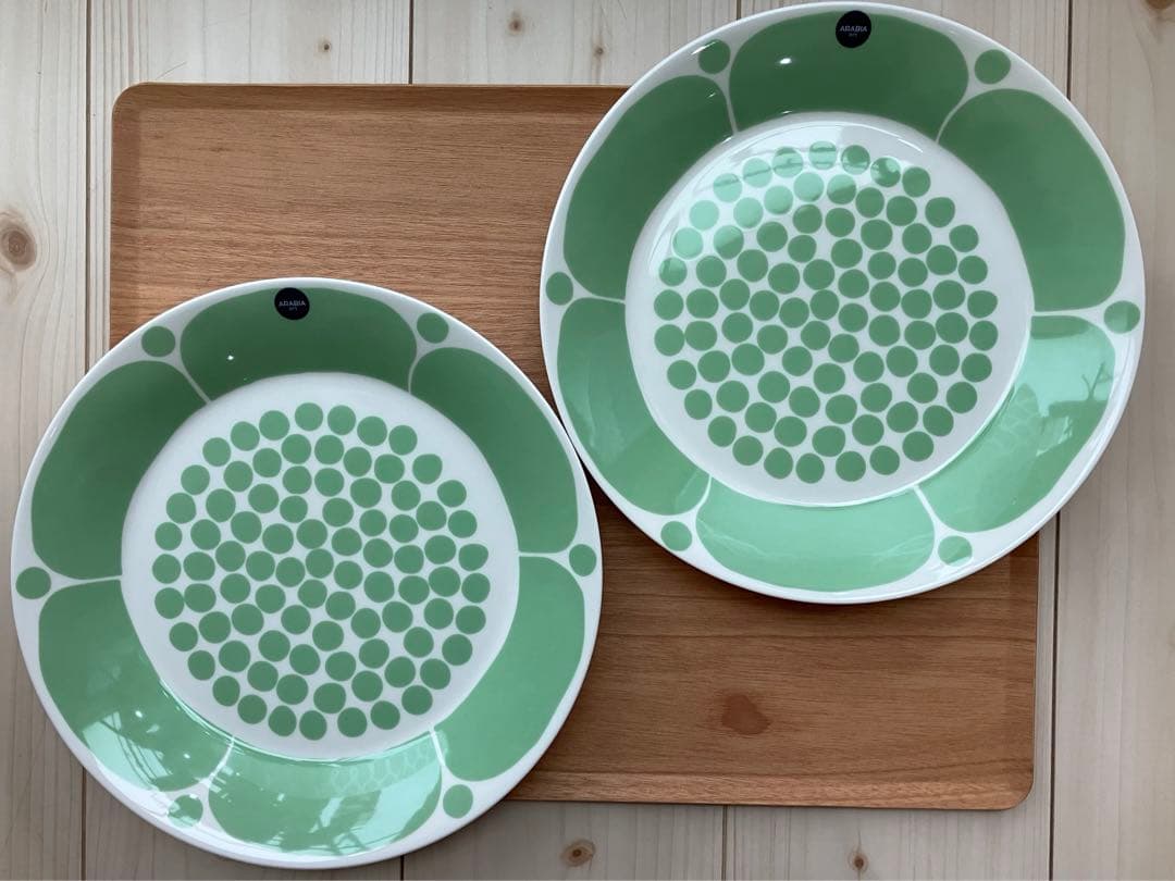 アラビア　スンヌンタイ　プレート　26cm ライトグリーン