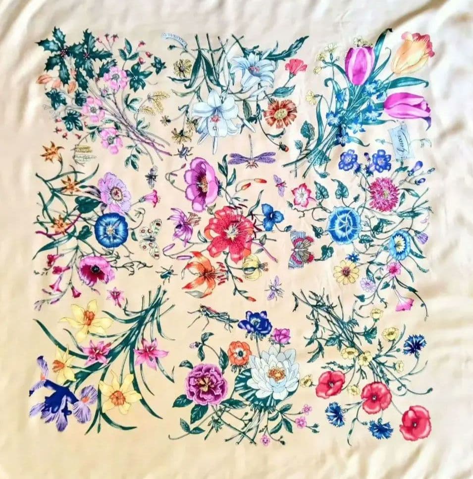 gucci　大判　スカーフ V.ACCORNERO　ベージュ　オールドグッチ